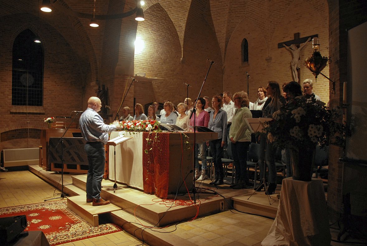 Jongerenviering Nijkerk m.m.v. Contagio 25 september